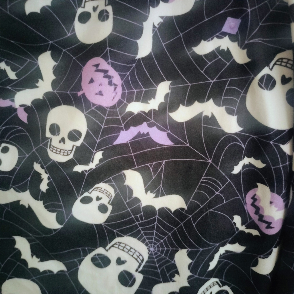 Halloween Pants Spooky Skulls, Bats and Web Soft Leggings Plus Size XXL